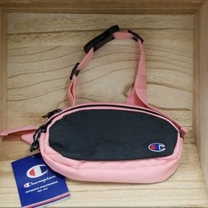 Champion  womans fanny pack